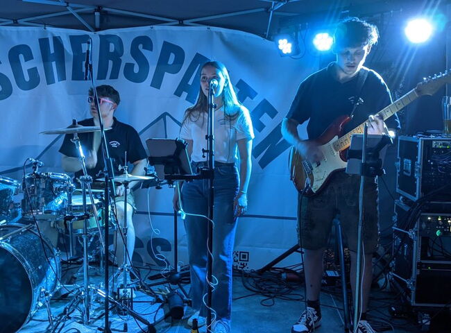 Gletscherspalten Express auf der Bühne